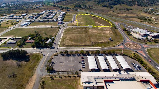 An aerial of the new Bunnings at Plainland.