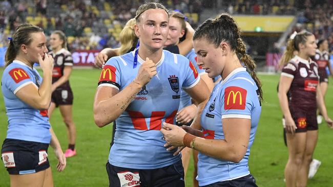 Jaime Chapman and Jessica Sergis look on after the Game 3 defeat. (Photo by Ian Hitchcock/Getty Images)