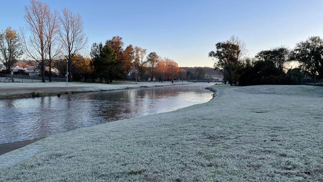 Frost blankets the grass near Quart Pot Creek. Photo: Diamondvale Cottages