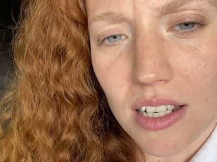 Jess Glynne called being turned away for wearing a tracksuit to a swanky London restaurant 'pure discrimination'