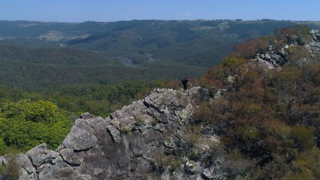 Hiking Pinnacle Ridge. Photo: Tim Caraco