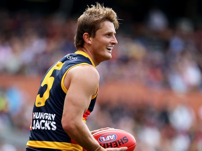 Crows recall dumped stars among host of changes