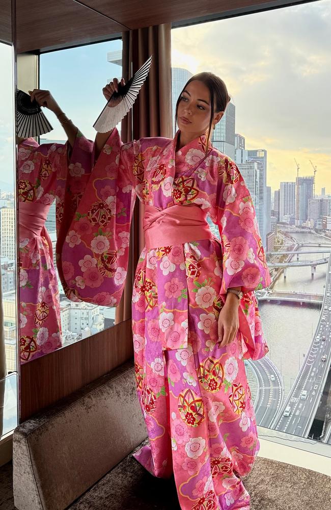 She wore a bright pink kimono while holidaying in Japan. Picture: Instagram/RegardingCindy