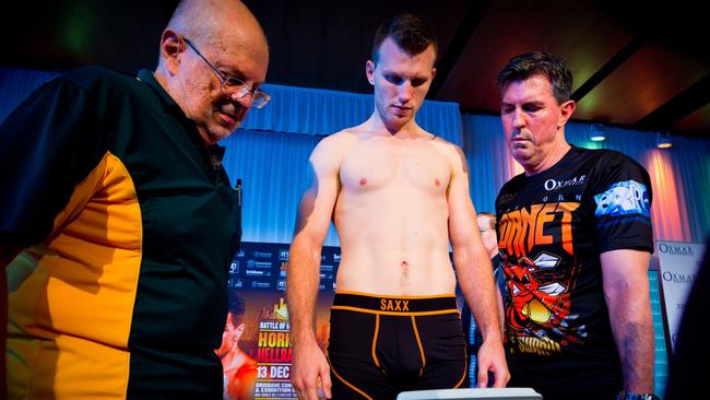 Jeff Horn weighed in 16 grams under the limit for his fight with Gary Corcoran after drastic weight cutting. Photo: Patrick Hamilton (AFP)