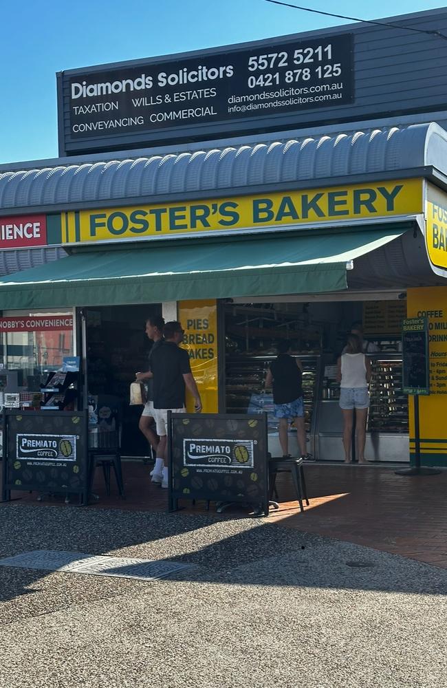 Foster's Bakery at Nobby Beach