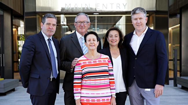 30/10/18 (LR) MD & CEO Healthcope Gordon Ballantyne, MP Brad Hazzard, CEO of NBH Deborah Latta, Surgeon Stuart Pincott and Medical Director of NBH Louise Messara out the front of the new Northern Beaches Hospital which opened today.  Picture: Adam Yip / Manly Daily