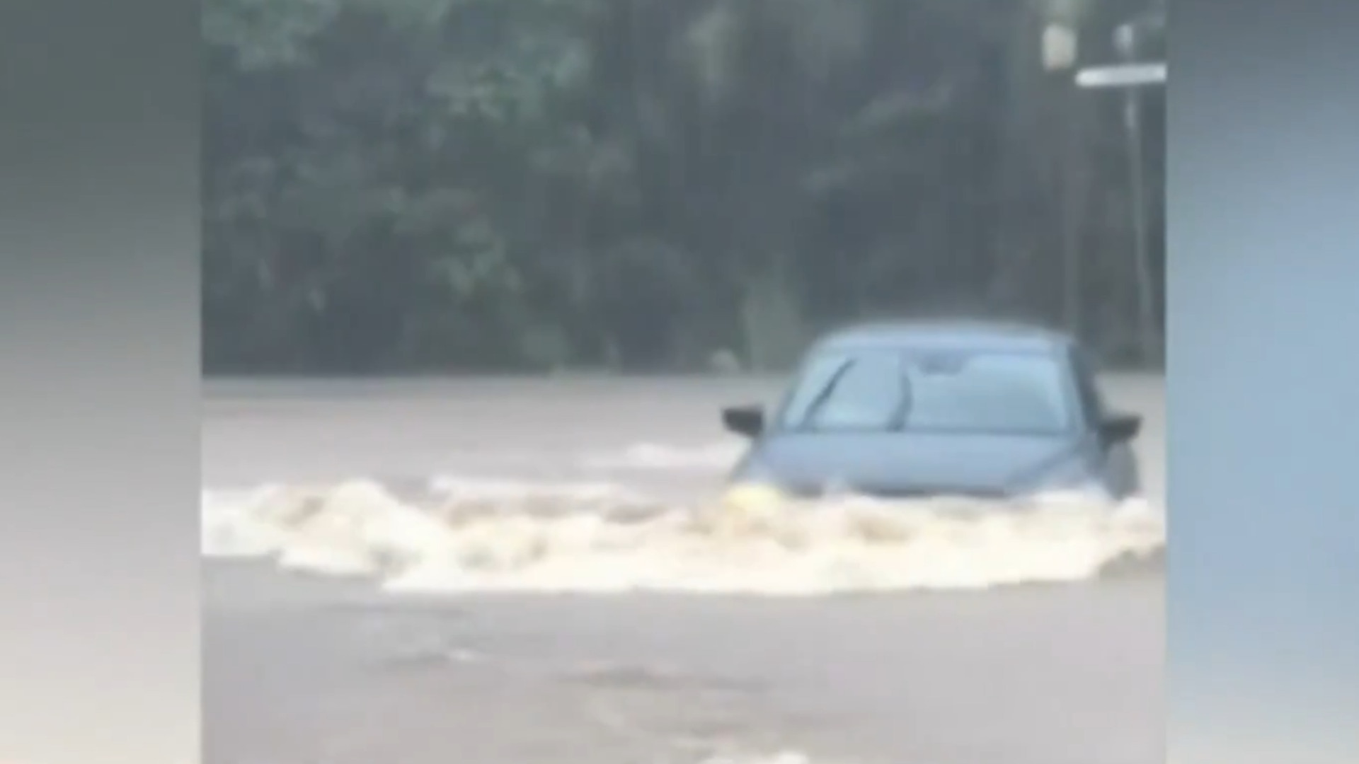 Storms continue to sweep southeast Queensland