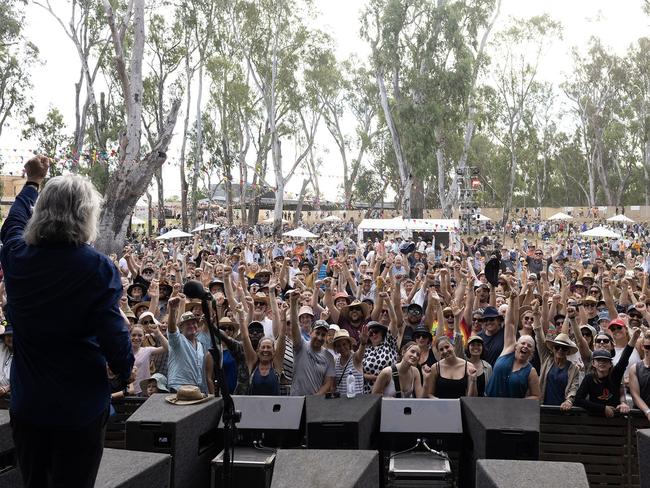 Grants of up to $50,000 will be available to Victorian festival organisers to boost the state’s live entertainment sector and bring more events to music lovers., Operators of festivals with more than 1000 attendees will be eligible to apply for a grant from February 25, as part of a new round of the Labor Government’s Live Music Festivals Fund delivered by Music Victoria.