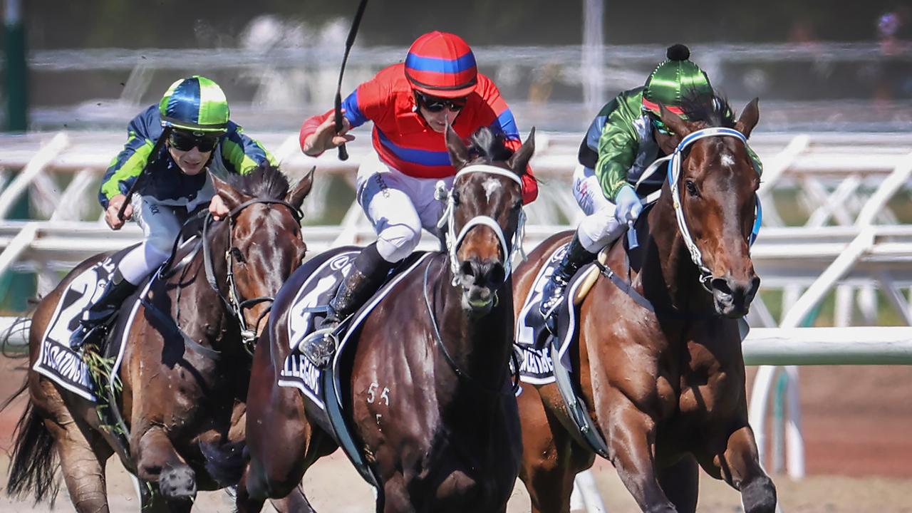 Melbourne Cup Coverage Main Race