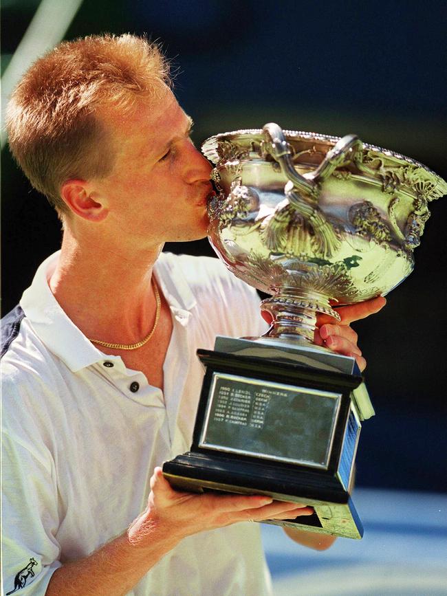 Petr Korda with the Australian Open trophy in 1998.