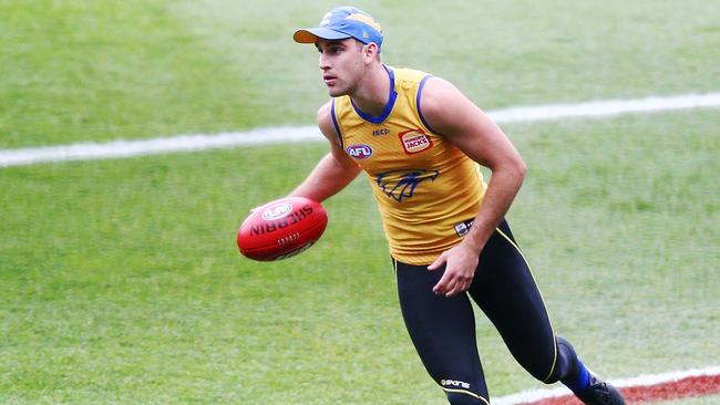 Elliot Yeo is classified as just a midfielder in 2019. Picture: Michael Dodge/Getty Images