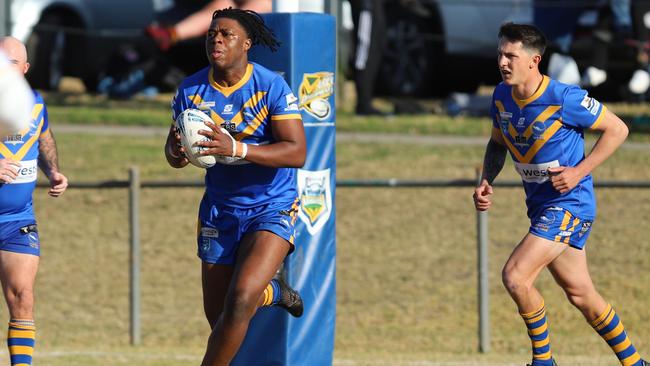 Levi Osei for Campbelltown City in their 28-20 win over Thirlmere Roosters at Fullwood Reserve, reserve grade, Macarthur Rugby League, Round 15, 2023. Picture: Steve Montgomery