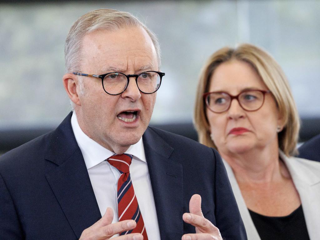 Australian Prime Minister Anthony Albanese and Victorian Premier Jacinta Allan during a visit to Boronia Heights Primary this week. Picture: David Geraghty