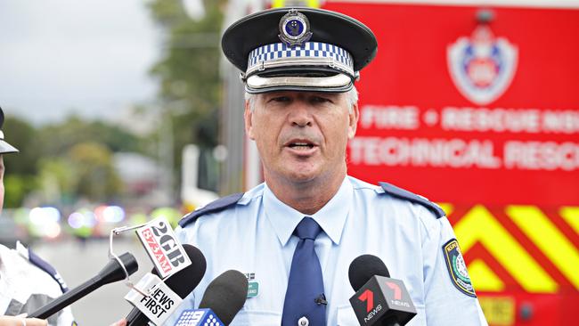 The ‘Dob in a Dealer’ campaign, funded by the Commonwealth Government is aimed at stopping Australia’s supply of illicit drugs. Pictured is Supt Andrew Holland speaking with the media in 2018. Photographer: Adam Yip