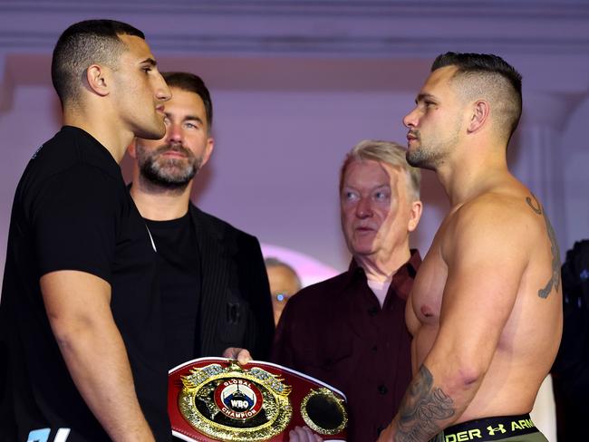 Huni (L) and Kevin Lerena (R) face-off in Riyadh. Picture: Richard Pelham/Getty Images