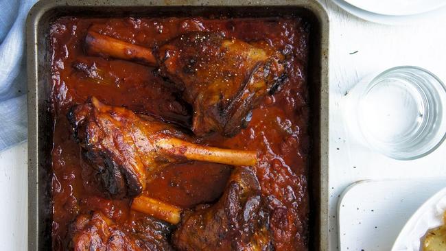 Slow Cooker Lamb Shanks