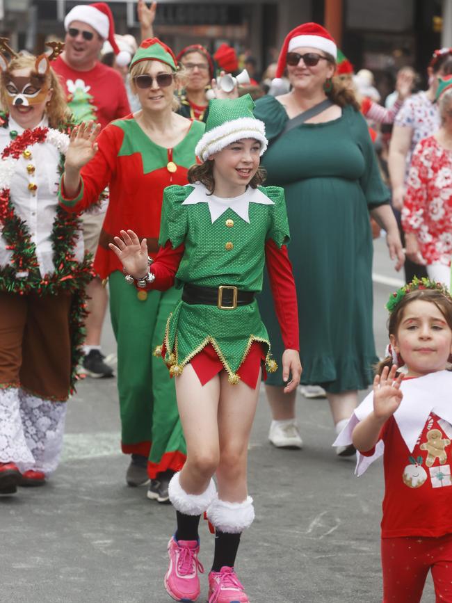 Unions Tasmania float. Hobart Christmas Pageant 2024. Picture: Nikki Davis-Jones