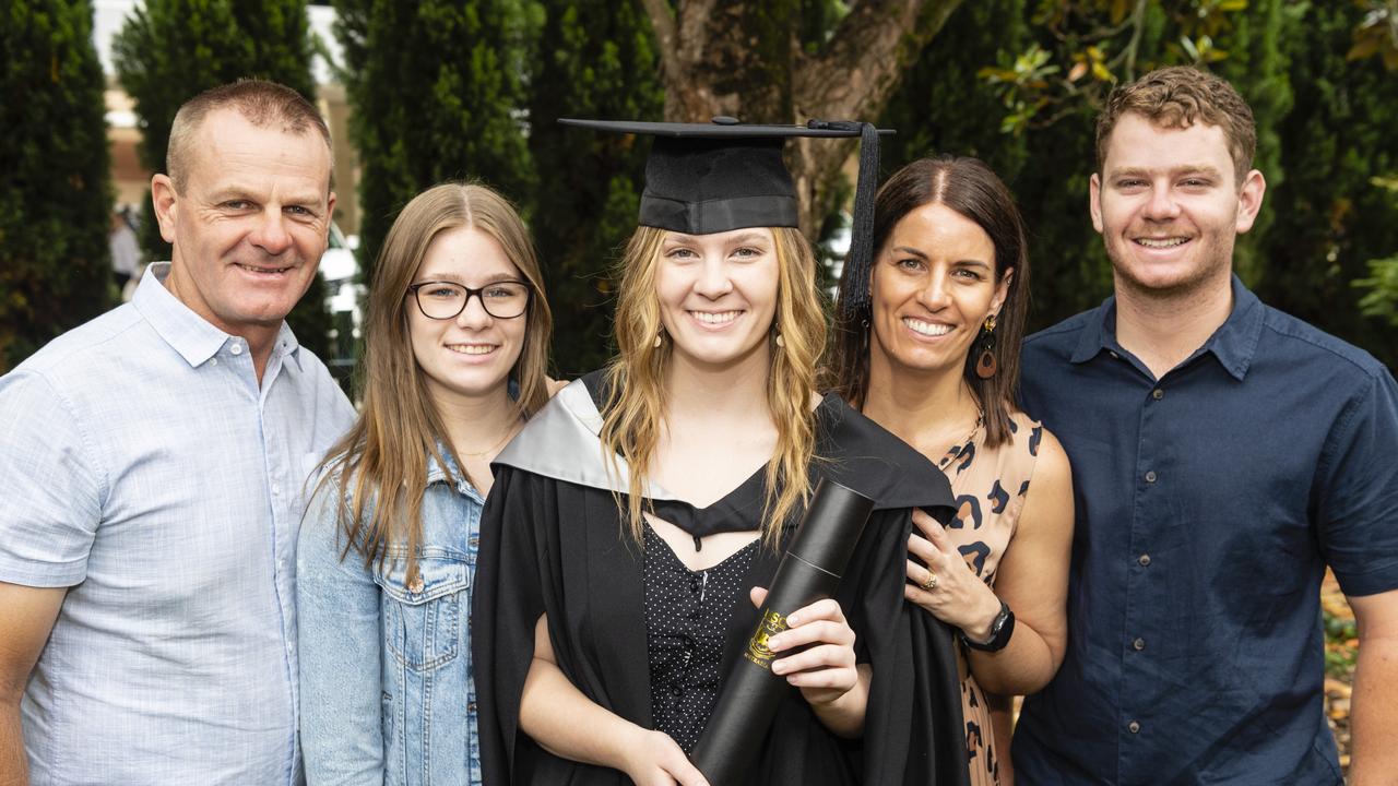 Bachelor of Business graduate Tayla Utz with family (from left) Brenden, Sabelle, Tracey and Jacob Utz at the UniSQ graduation ceremony at Empire Theatres, Tuesday, December 13, 2022. Picture: Kevin Farmer