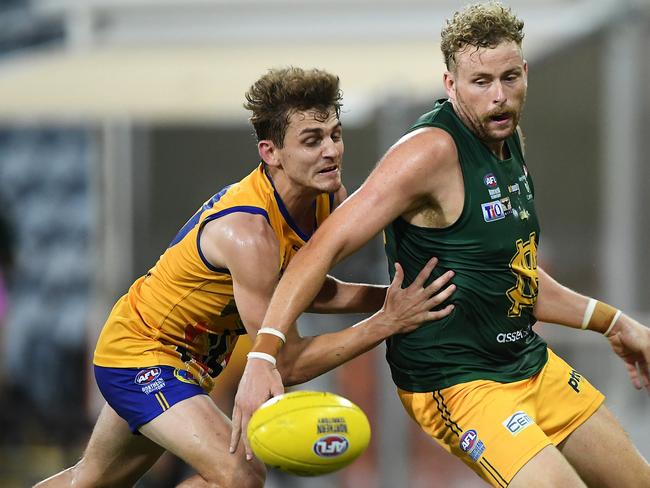 It was a battle of second and third when Wanderers took on St Mary’s in Round 12. Picture: Felicity Elliott/NTFL Media