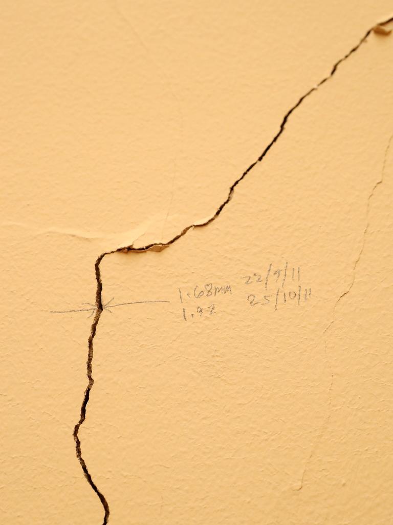 Cracks in the building of the old Supreme Court in the city. Picture: Calum Robertson