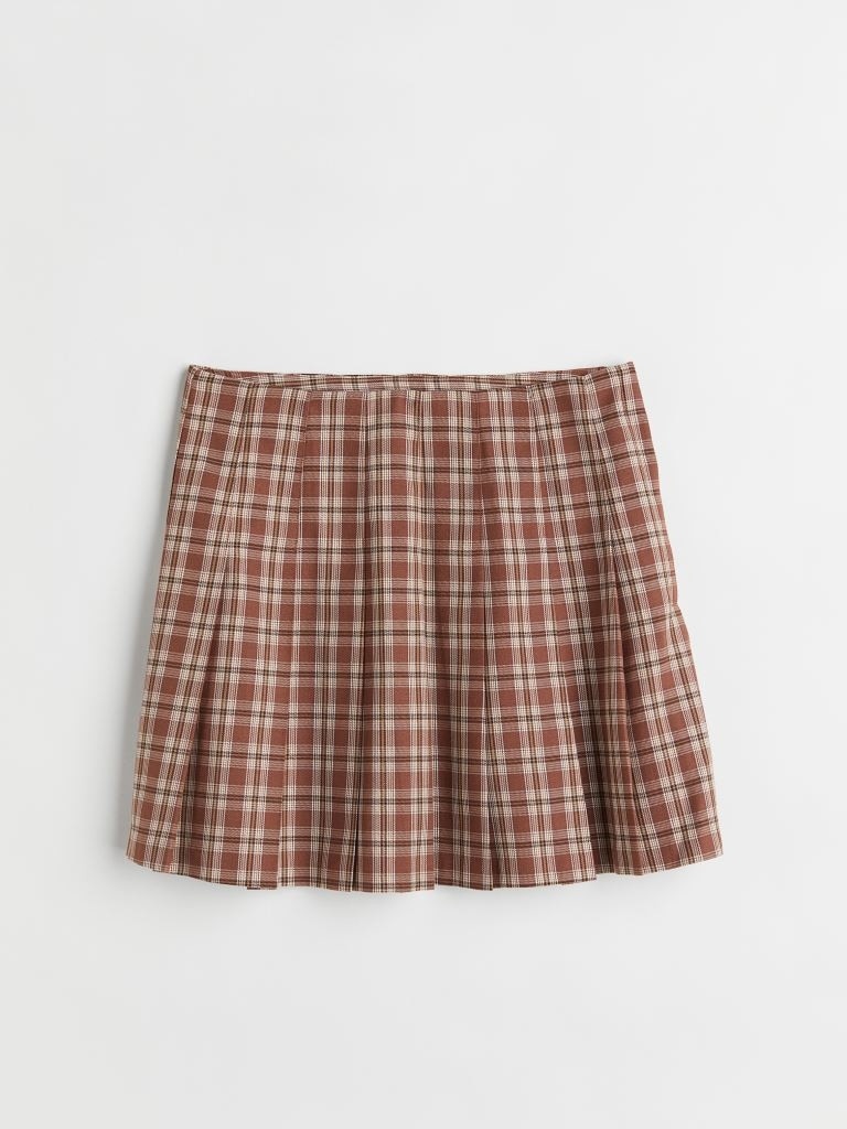 Pleated Skirt. Picture: H&M.