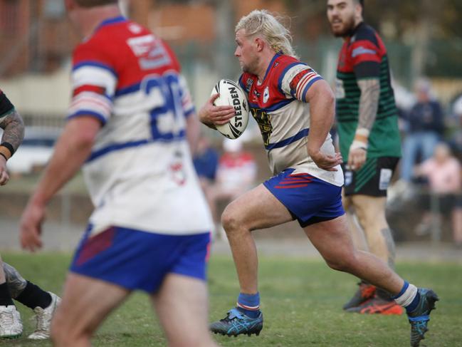 Ryan Jervis for Emu Plains. Picture Warren Gannon Photography