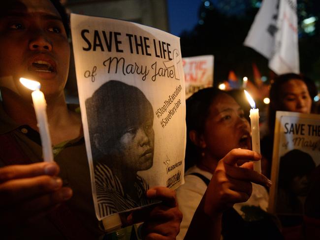 Bali Nine: Mary Jane Veloso Execution Stopped | Execution Postponed