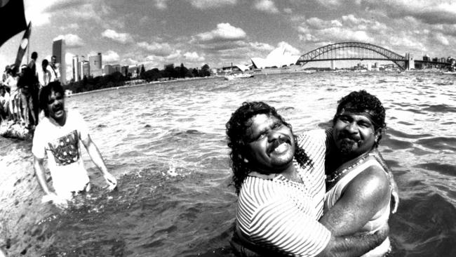 Aboriginal protesters in Sydney Harbour at Mrs Macquarie's Chair in protest over impending arrival of tall ships in First Fleet to celebrate Australia's Bicentenary in 1988