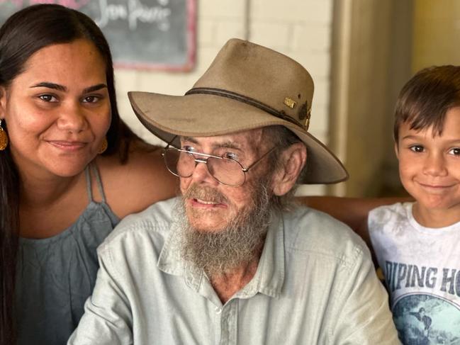 Longtime member of Veterans Australia NT and a former soldier of the 6th Battalion, Royal Australian Regiment (6RAR) Rodney 'Smokey' Bates with his daughter Susy at Noonamah Tavern. Picture: Noonamah Pub / Supplied.