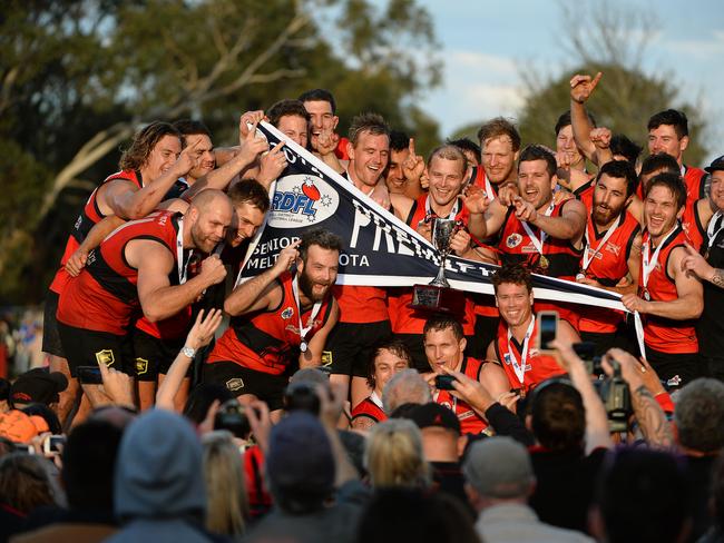 Romsey’s premiership winning team. Picture: Carmelo Bazzano.