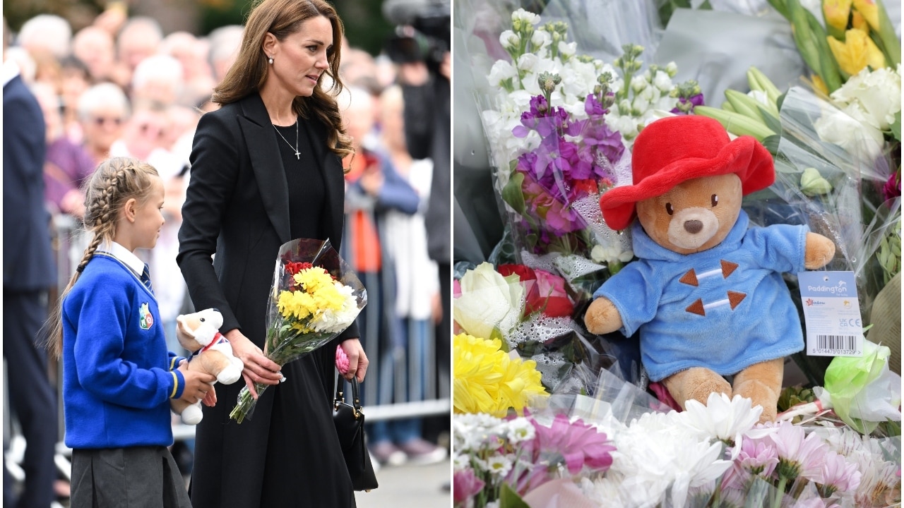 Słodka chwila Kate Middleton wybiera dziewczynę z tłumu, aby umieścić pluszową lalkę corgi w morzu hołdu dla królowej