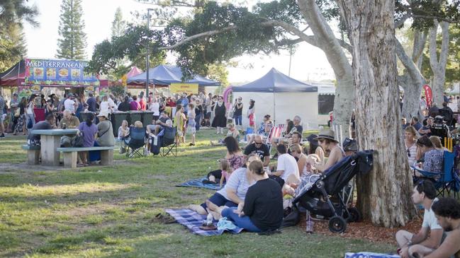 People enjoy the Coffs Harbour Twilight Food Markets in the pre-pandemic salad days.