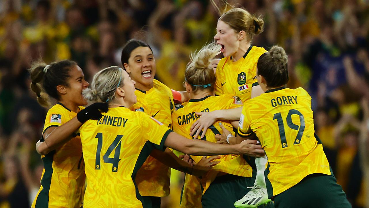 Chris Minns promises public holiday if Matildas win World Cup Daily