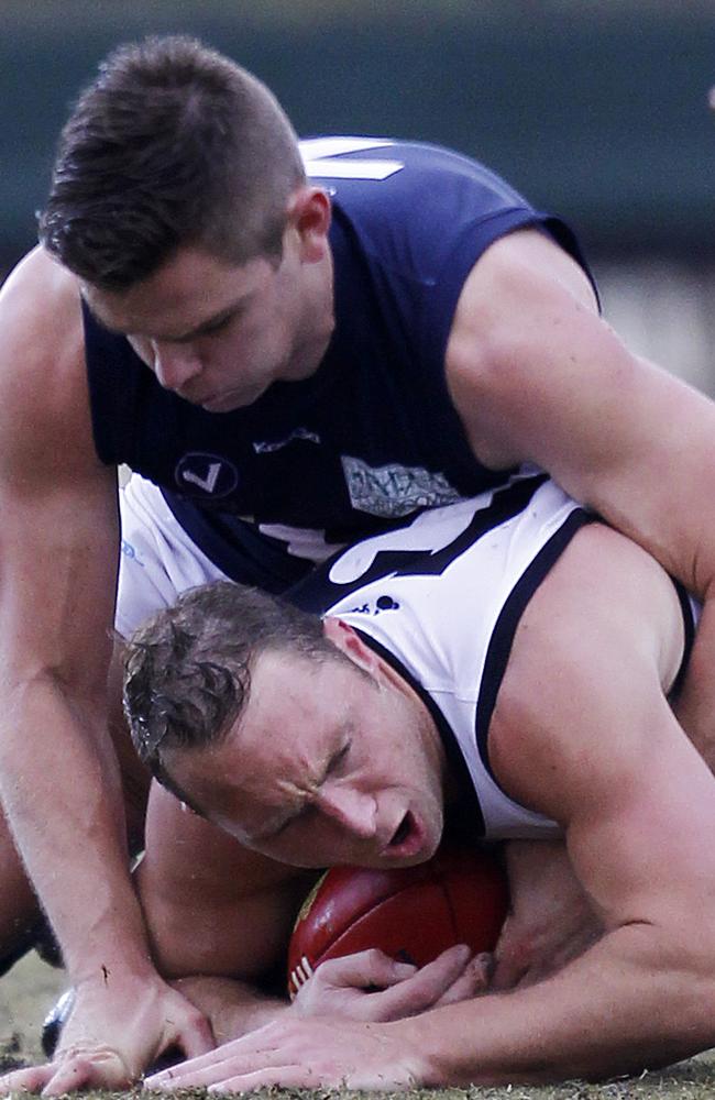 Adam Bentick boring in for the VAFA.