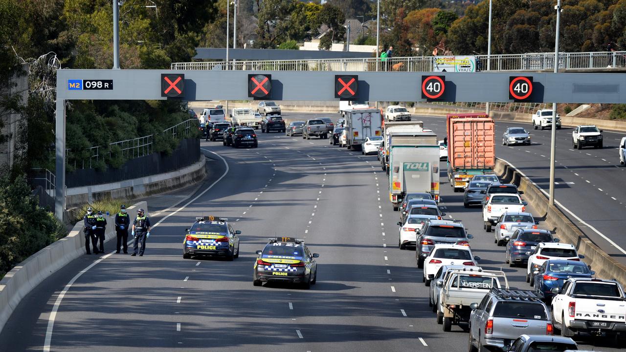 Traffic banks up on the freeway after police pulled over protesting truck drivers. Picture: NCA NewsWire / Andrew Henshaw