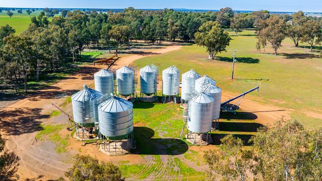 The Simpson family had owned the original Wangamong property for more than 75 years.