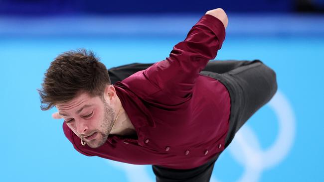 Australia ice skater Brendan Kerry has been banned for life from the sport in the United States