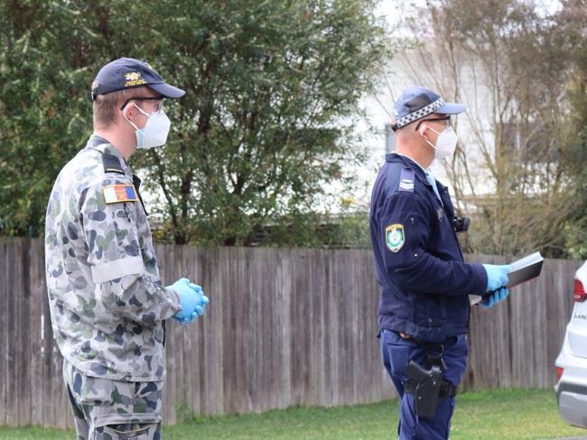 ADF personnel will join NSW Police in Nowra to enforce public health orders and ensure people who should be isolating are at home. Picture: NSW Police.