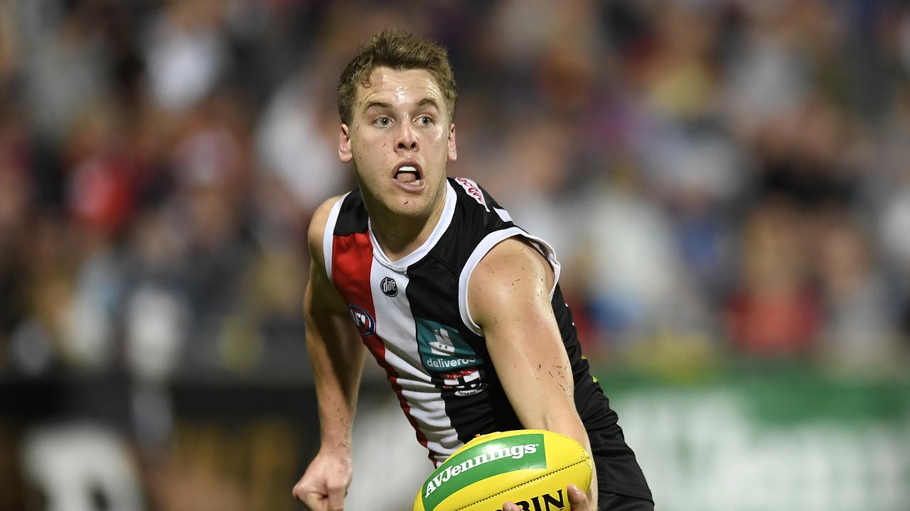 Jack Lonie should worry about kicking goals, rather than off-the-ball pushes. Picture: Albert Perez/AFL Photos/via Getty Images