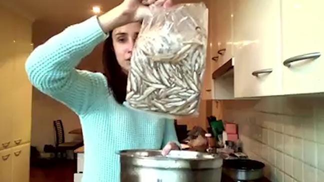 Woman eats bird food for 24 hours