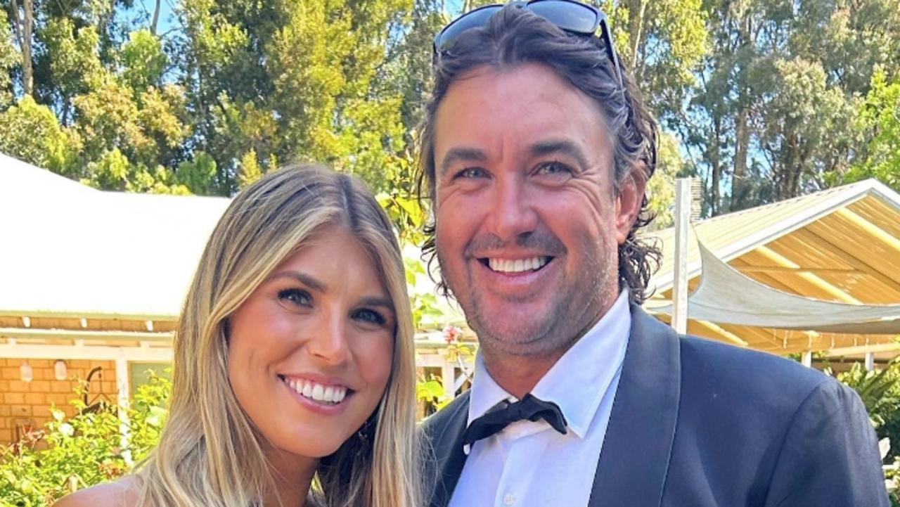Reality star’s airboat, chopper crash investigations stalled