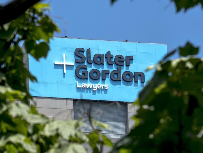 A Slater and Gordon billboard is seen outside their office in Melbourne on Wednesday, December 6, 2017. Slater and Gordon shareholders have approved a lifeline for the troubled law firm, voting to back a recapitalisation plan at a meeting in Melbourne. (AAP Image/Luis Enrique Ascui) NO ARCHIVING