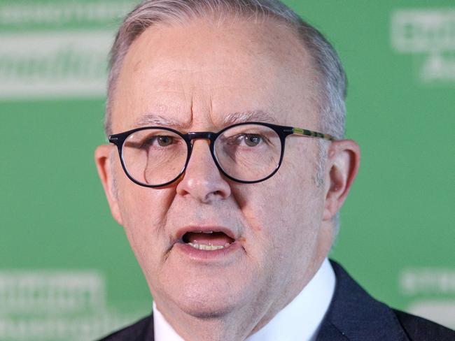 MELBOURNE, AUSTRALIA - NewsWire Photos - February 24, 2025:  Prime Minister, Anthony Albanese speaking at a press conference with Health Minister Mark Buttler at the Burwood Health Care centre. Picture: NewsWire / David Geraghty