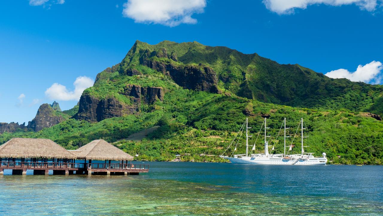 Bora Bora vs Moorea: What I learnt on a Tahiti cruise | escape.com.au
