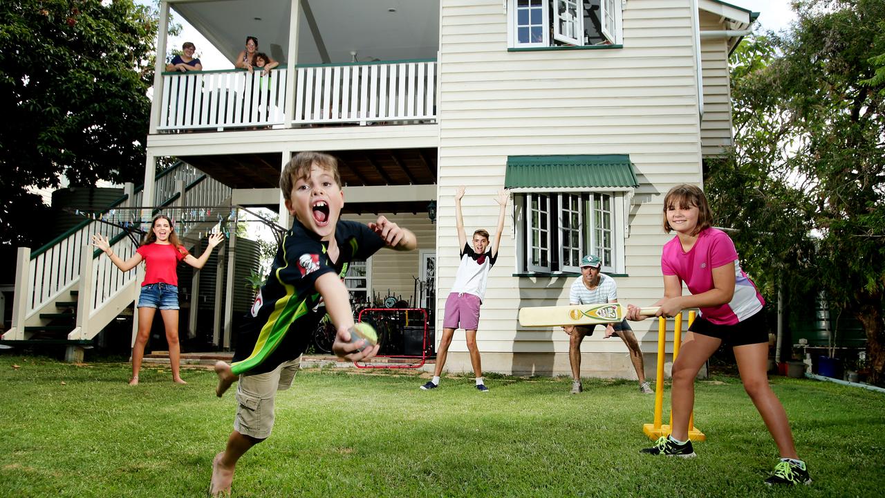 backyard-cricket-rules-official-rules-australia-day-settle