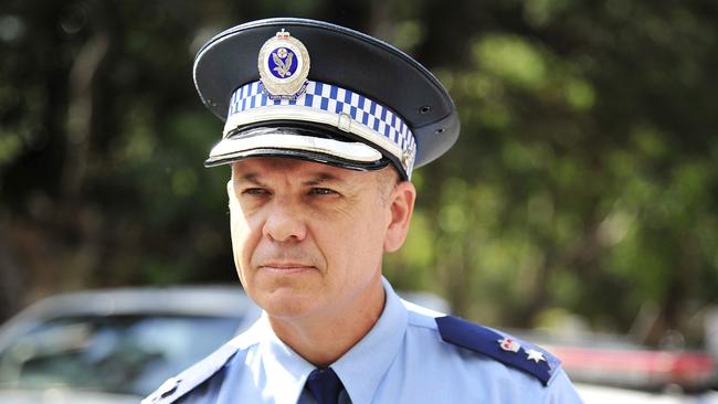 Police urging peninsula residents to act in spirit of mateship | Daily ...