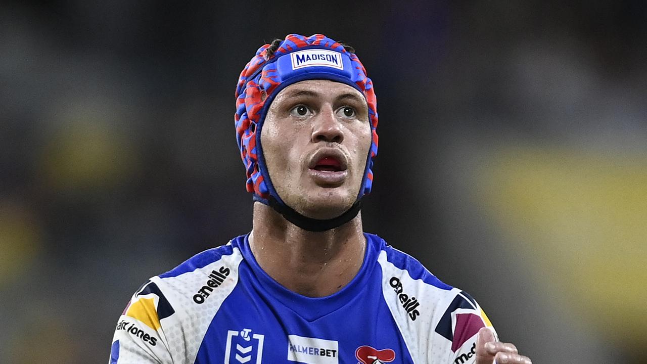 Kalyn Ponga can’t do it on his own. Photo by Ian Hitchcock/Getty Images.