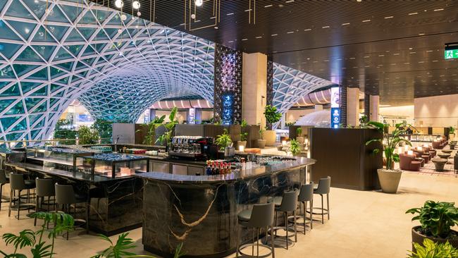 Hamad International Airport, Doha. Al Mourjan Business Lounge – The Garden.