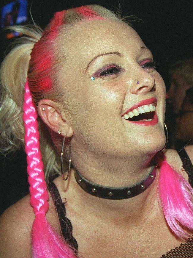 Emma Bennett at Surfers Paradise Beer Garden in 2003.