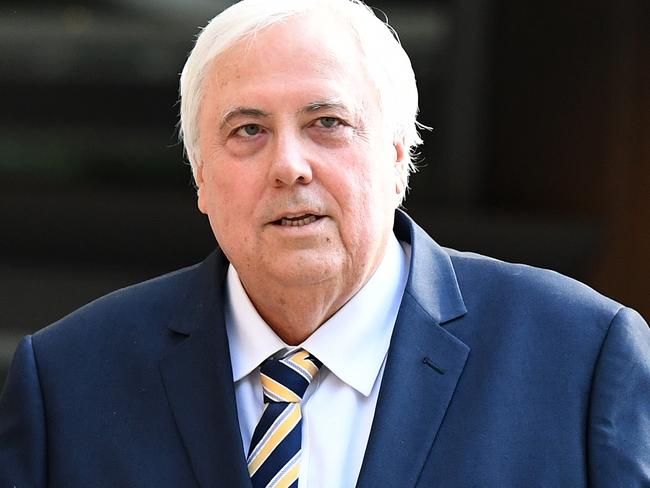 Clive Palmer leaves the Federal Court in Brisbane, Thursday, Feb. 16, 2017. Liquidators are resuming their examination of former federal MP Clive Palmer, over the collapse of Queensland Nickel. (AAP Image/Dan Peled) NO ARCHIVING